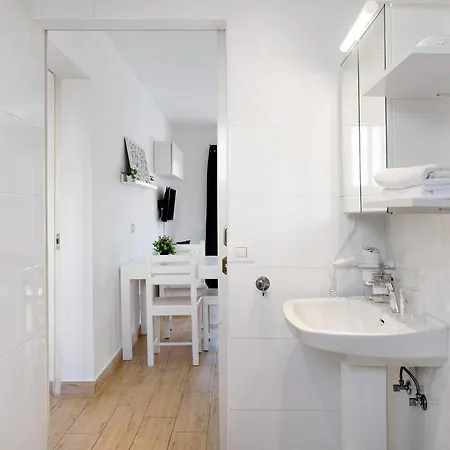 Casa Gloria Apartment *