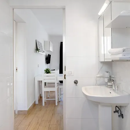 Casa Gloria 아파트